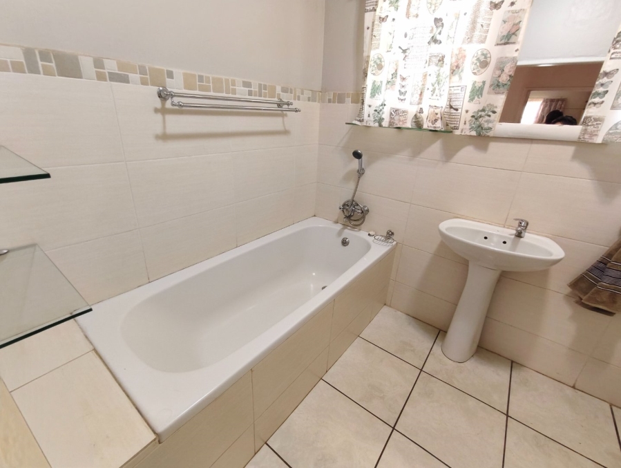 To Let 3 Bedroom Property for Rent in Gardeniapark Free State